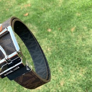 Authentic women's michael kors reversible belt